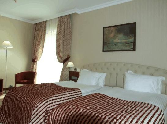 The Bostanci Otel Istanbul Exteriör bild